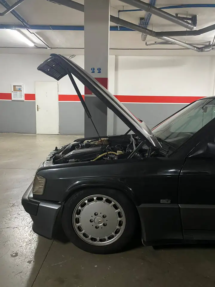 Mercedes-Benz 190E 2.5-16, foto 9