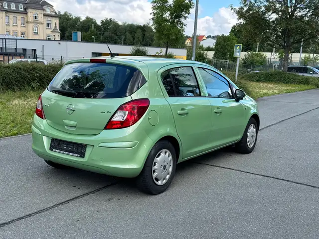 Opel Corsa view 6