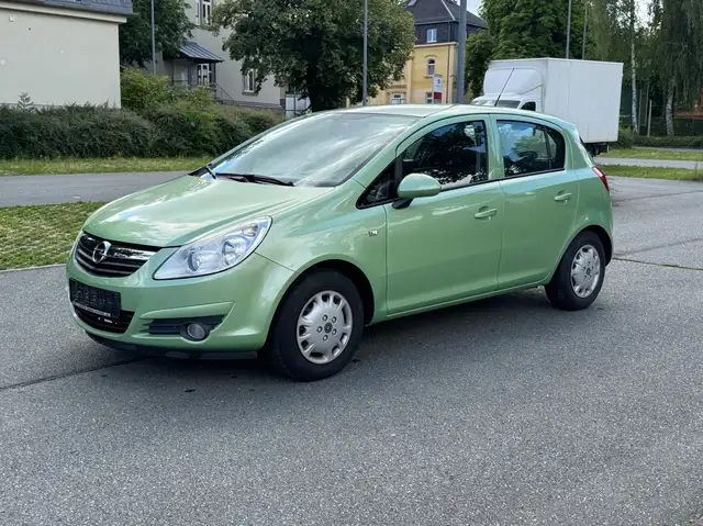 Opel Corsa view 2