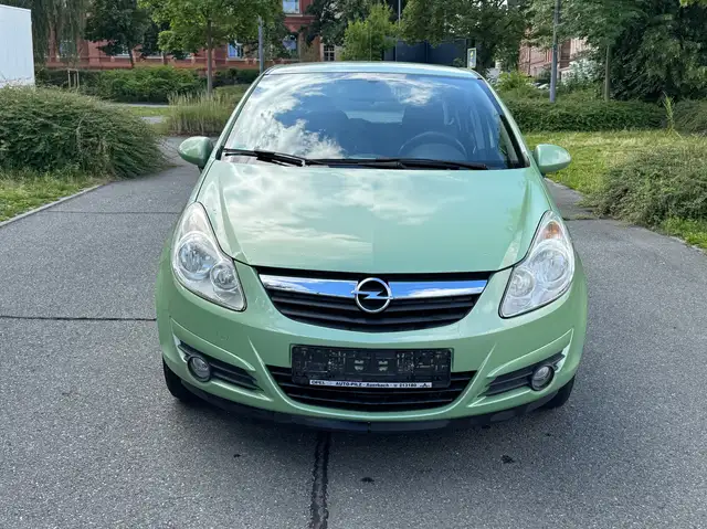 Opel Corsa view 3