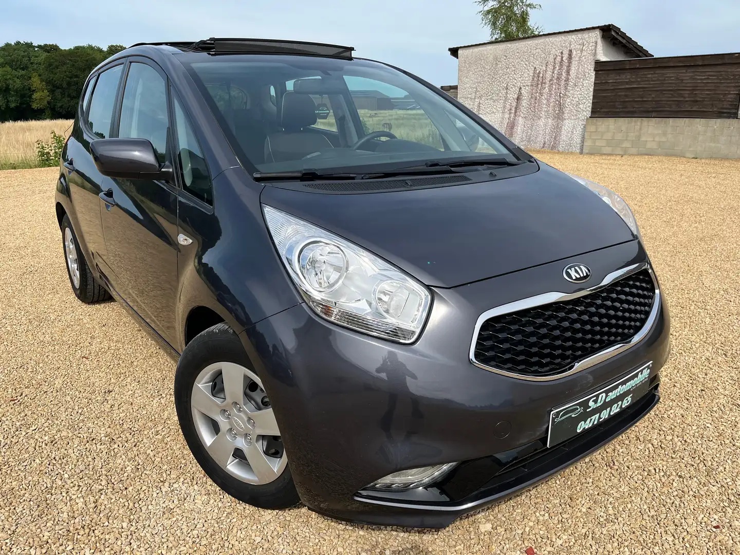 Kia Venga 1.6i Mind Grijs - 2