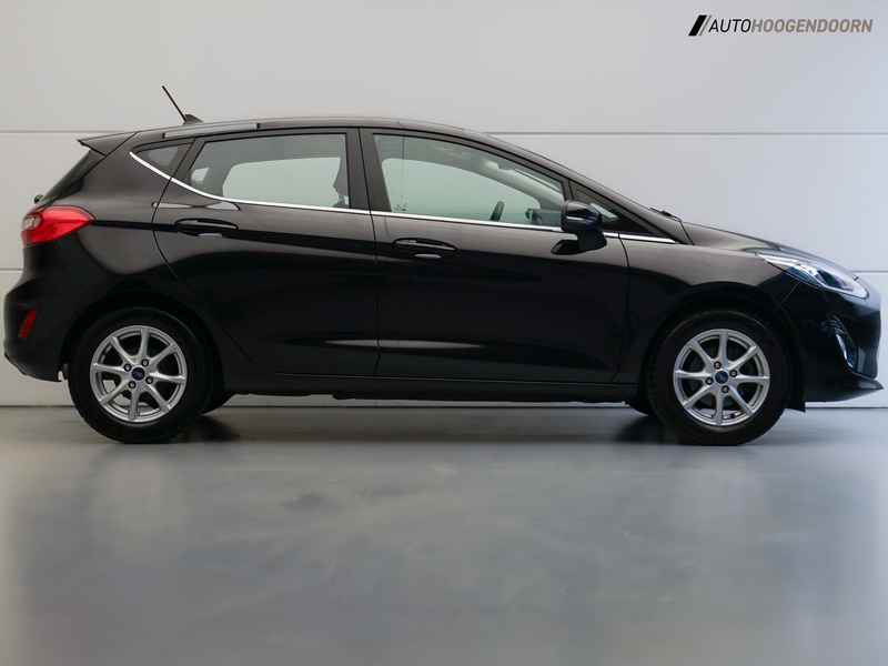 Ford Fiesta 1.0 EcoBoost Titanium Luxe (APPLE CARPLAY,LED VERL — photo 5