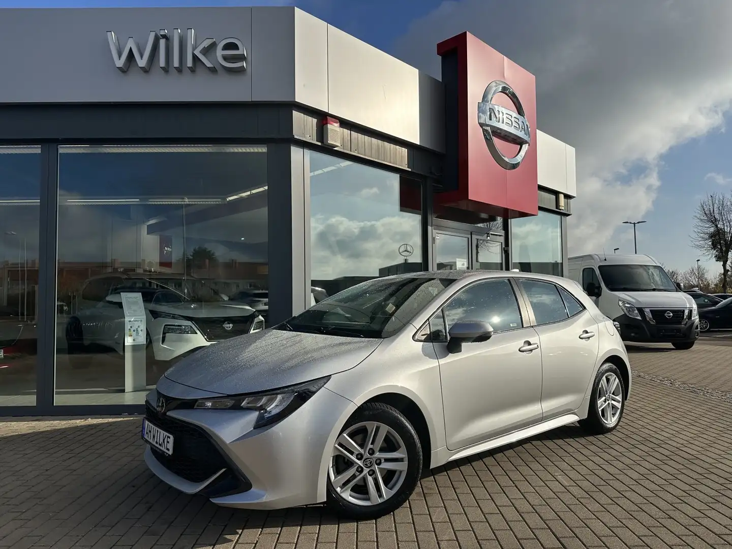 Toyota Corolla 1.2T Comfort/KAMERA/LHZ/ACC Silber - 1