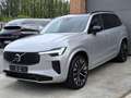 Volvo XC90 T8 Plug In Hybride - Plus Dark - 1.500 KM - NIEUW Argent - thumbnail 2