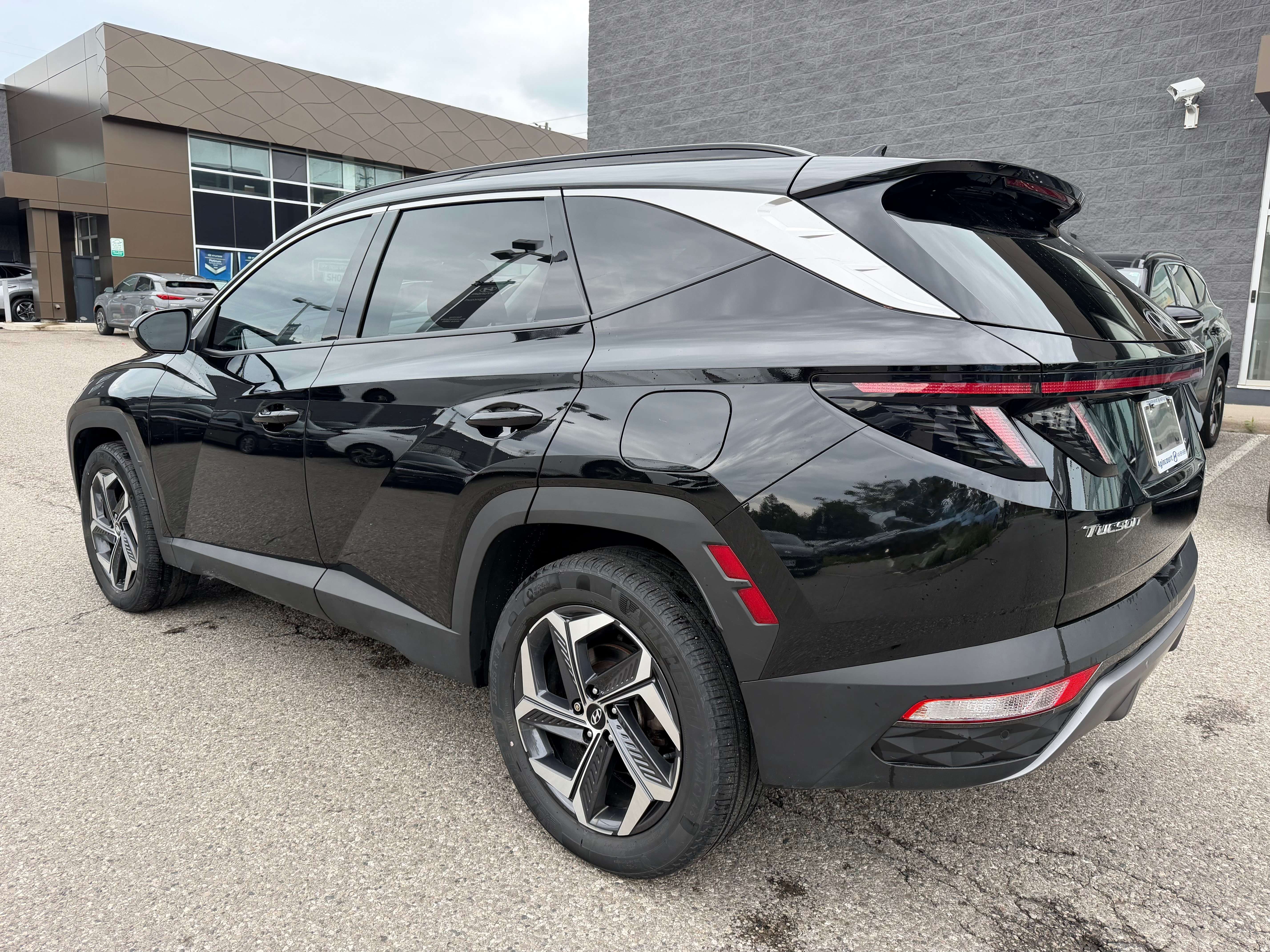 2023 Hyundai Tucson LUXURY HYBRID | 1 OWNER | APPLE CARPLAY | SUNROOF — снимка 1