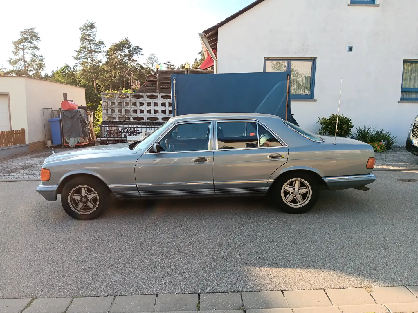 Mercedes-Benz 500 500 SE Bleu - 1