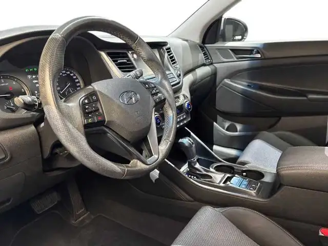 Hyundai Tucson view 11