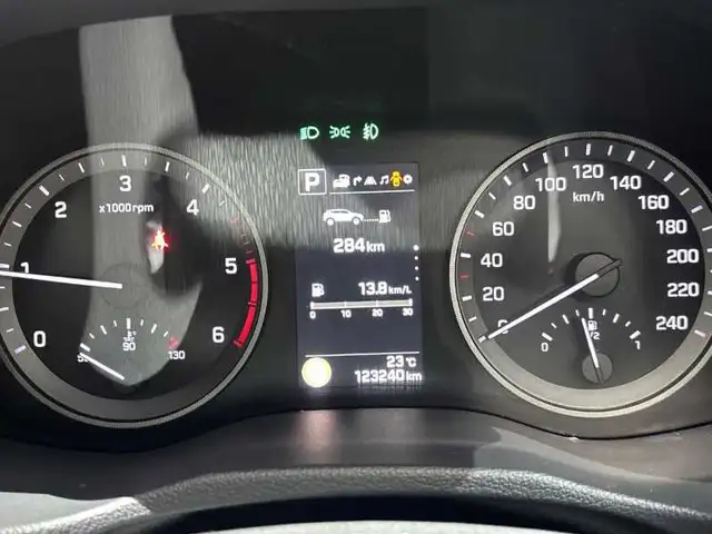 Hyundai Tucson view 12