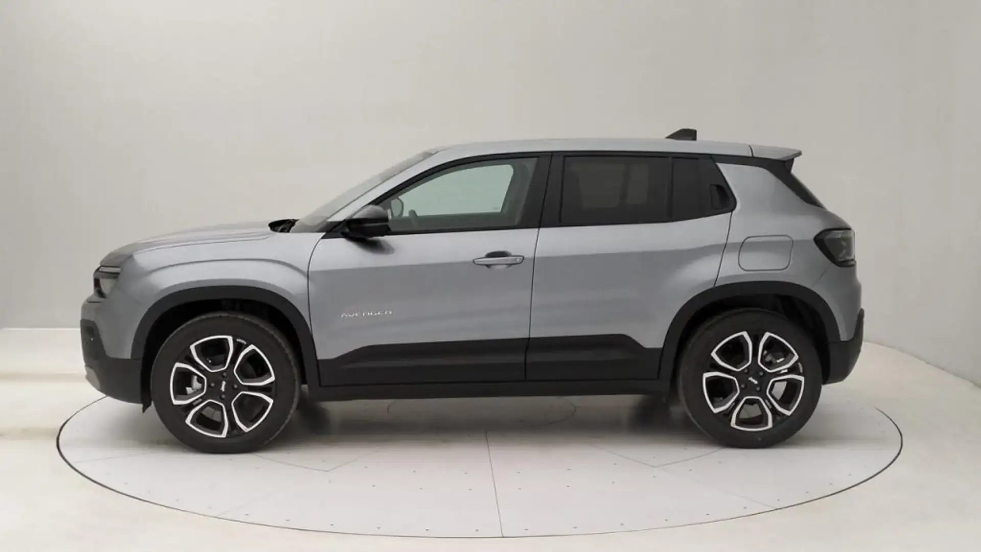 Jeep Avenger 1.2 t. Summit fwd 100cv Gris - 2