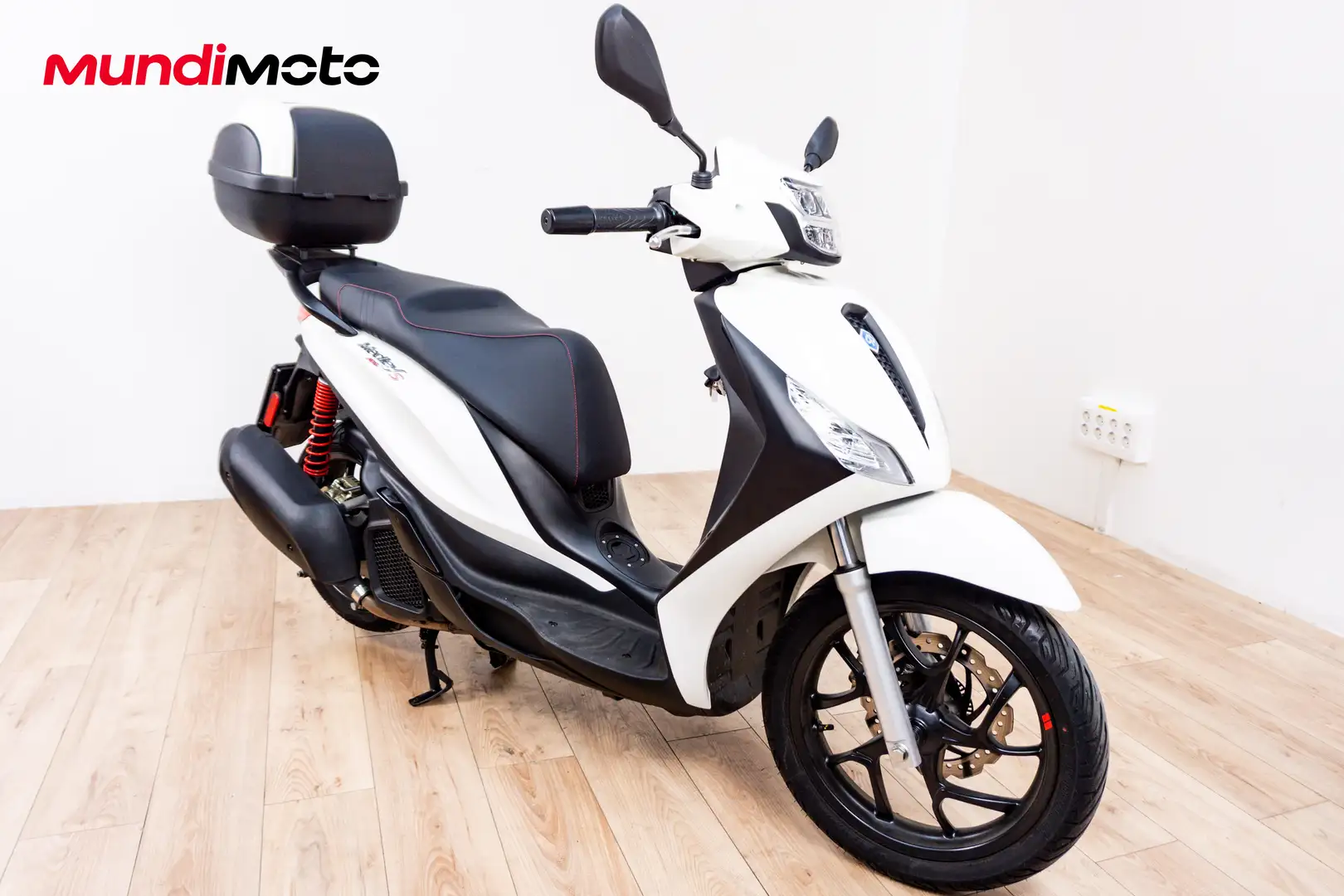 Piaggio Medley 125 - 2