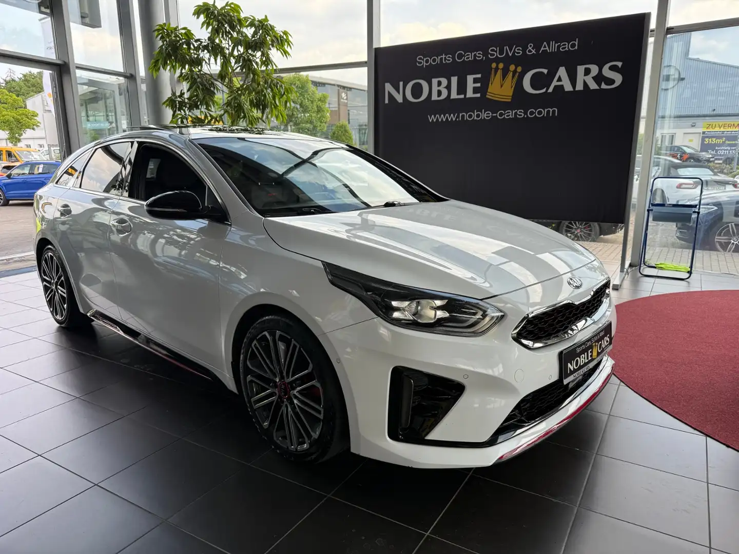 Kia ProCeed / pro_cee'd GT PANO LED NAVI ALU Wit - 1