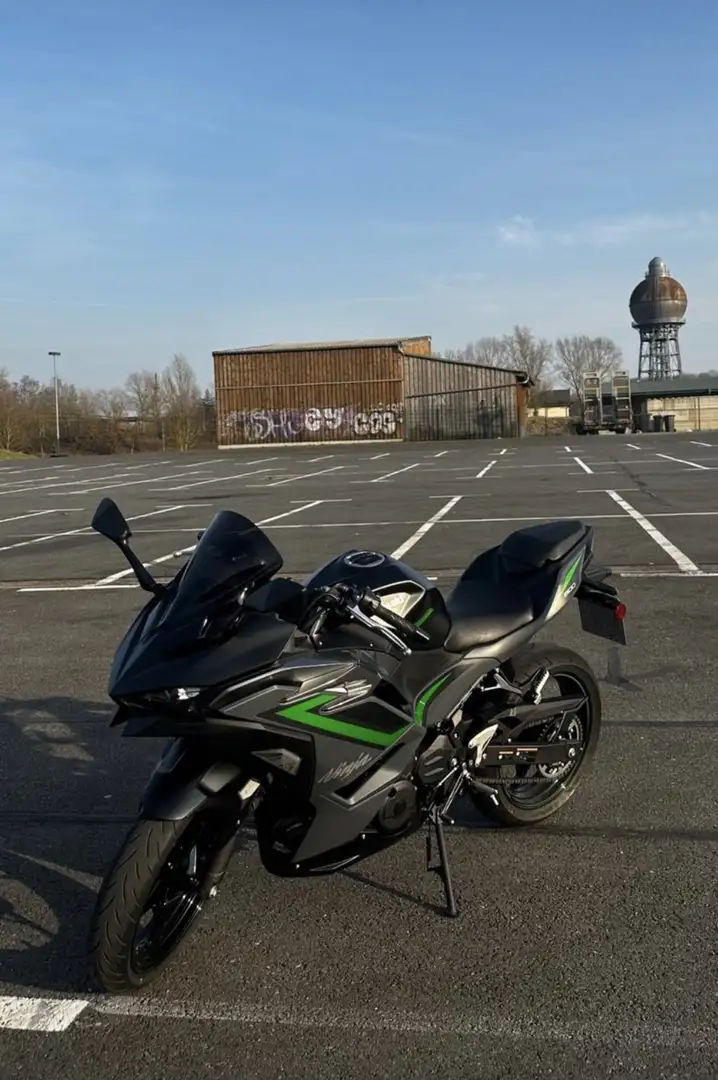 Kawasaki Ninja 500 SE - 2