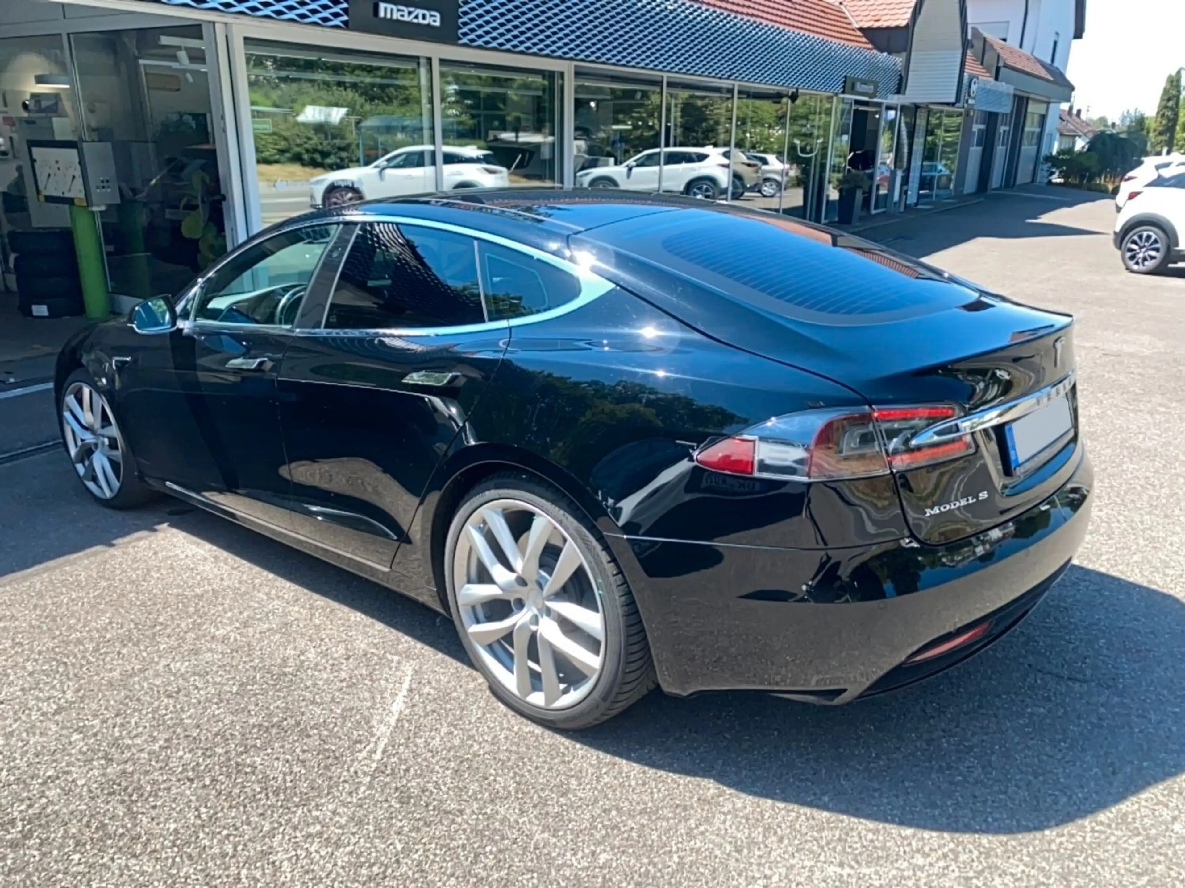 Tesla Model S 75 Navi Leder LED 360° Kamera — photo 5