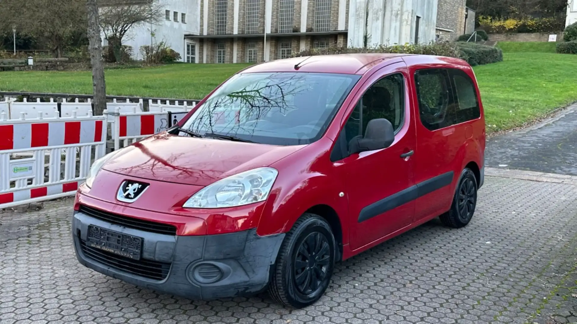 Peugeot Partner *1.HAND*EURO 4*TÜV 04/2025* Rood - 2