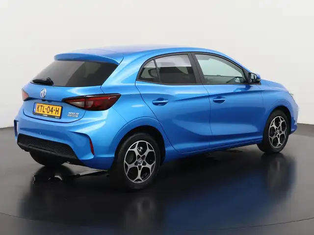 MG MG3 view 4