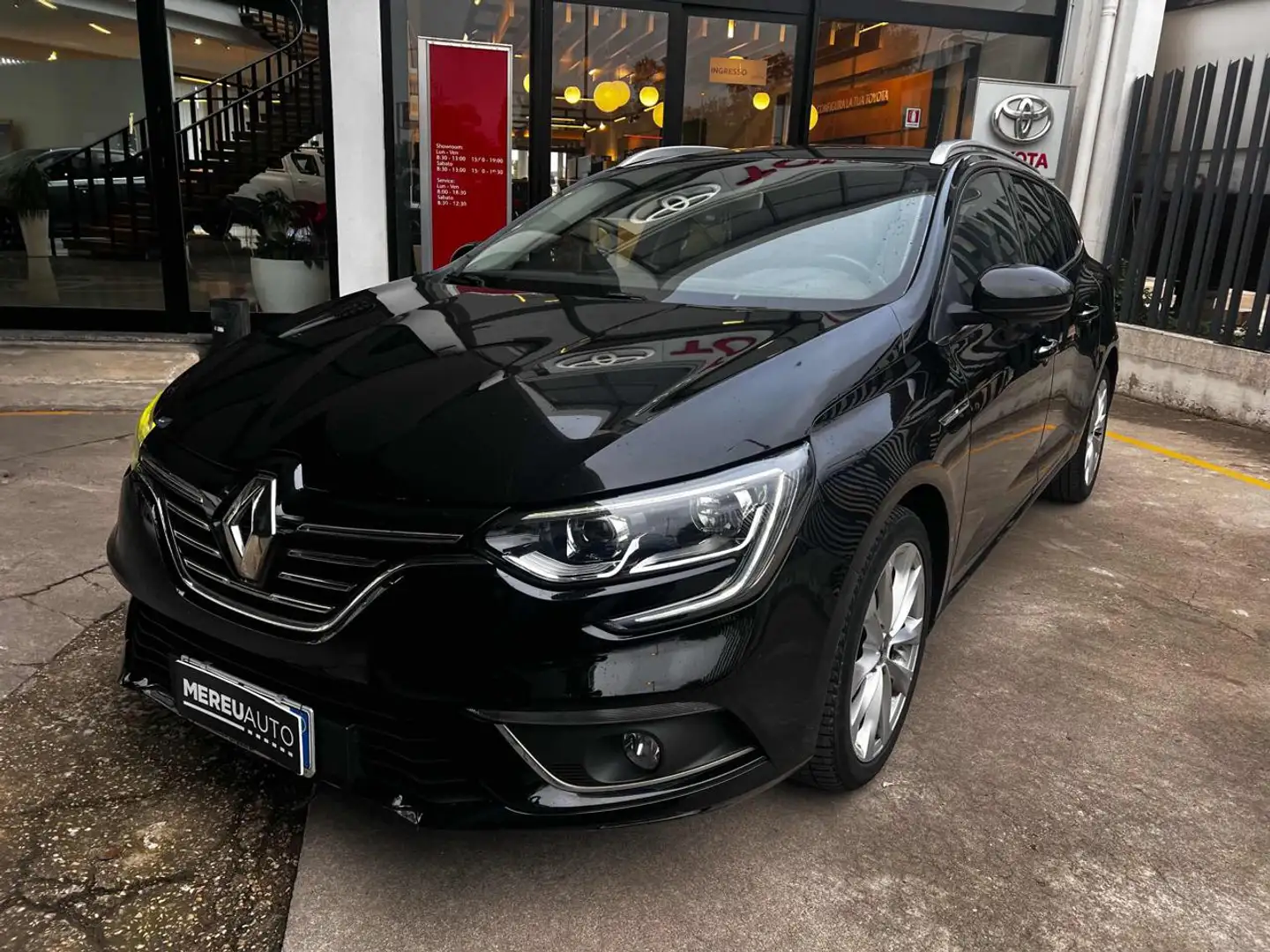 Renault Megane Mégane Sporter dCi 130 CV Energy Business Nero - 1