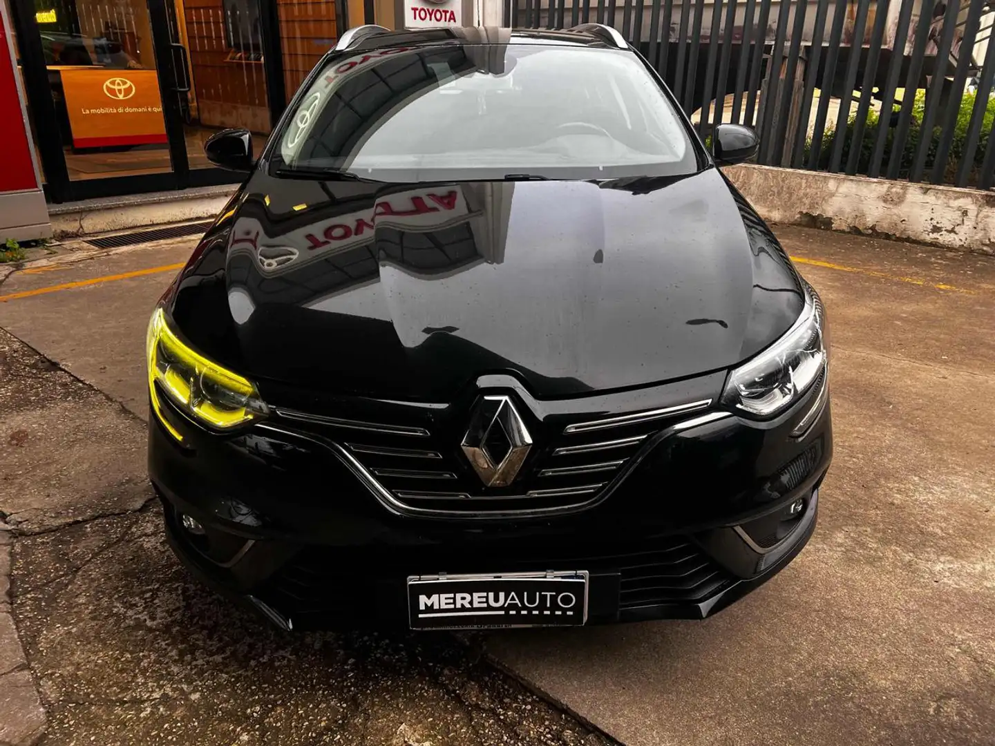 Renault Megane Mégane Sporter dCi 130 CV Energy Business Nero - 2