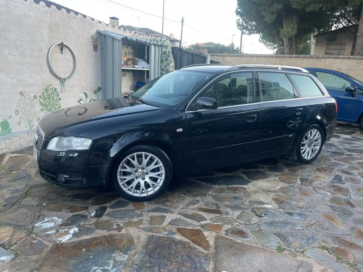 Audi A4 Avant 2.0TDI DPF 170 Zwart - 2