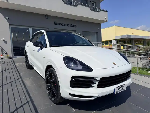 Porsche Cayenne Coupe 3.0 e-hybrid tiptronic