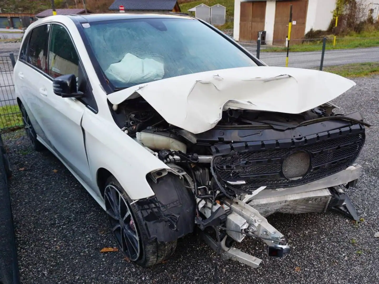 Mercedes-Benz B 200 B 200 CDI / d 4Matic (246.202) Weiß - 1