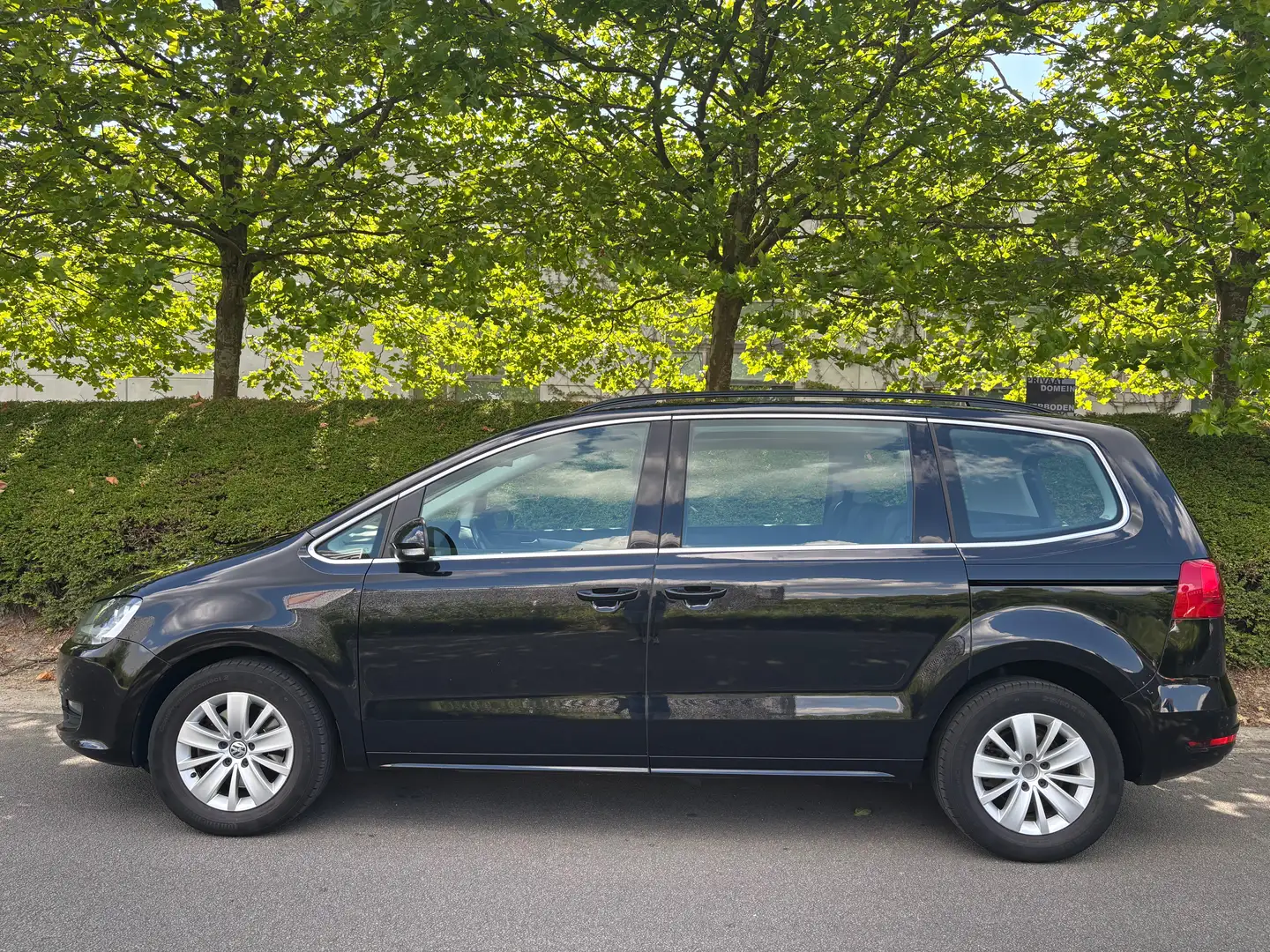 Volkswagen Sharan II Comfortline BMT 2.0TDI Noir - 1