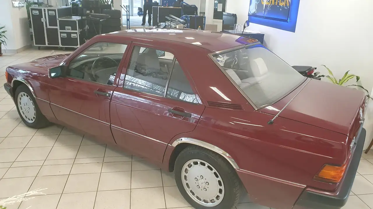 Mercedes-Benz 190 E 2.0 mit H-Kennzeichen, foto 4