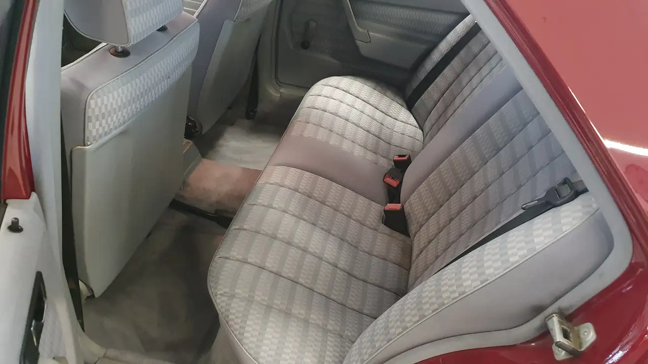 Mercedes-Benz 190 E 2.0 mit H-Kennzeichen, foto 11