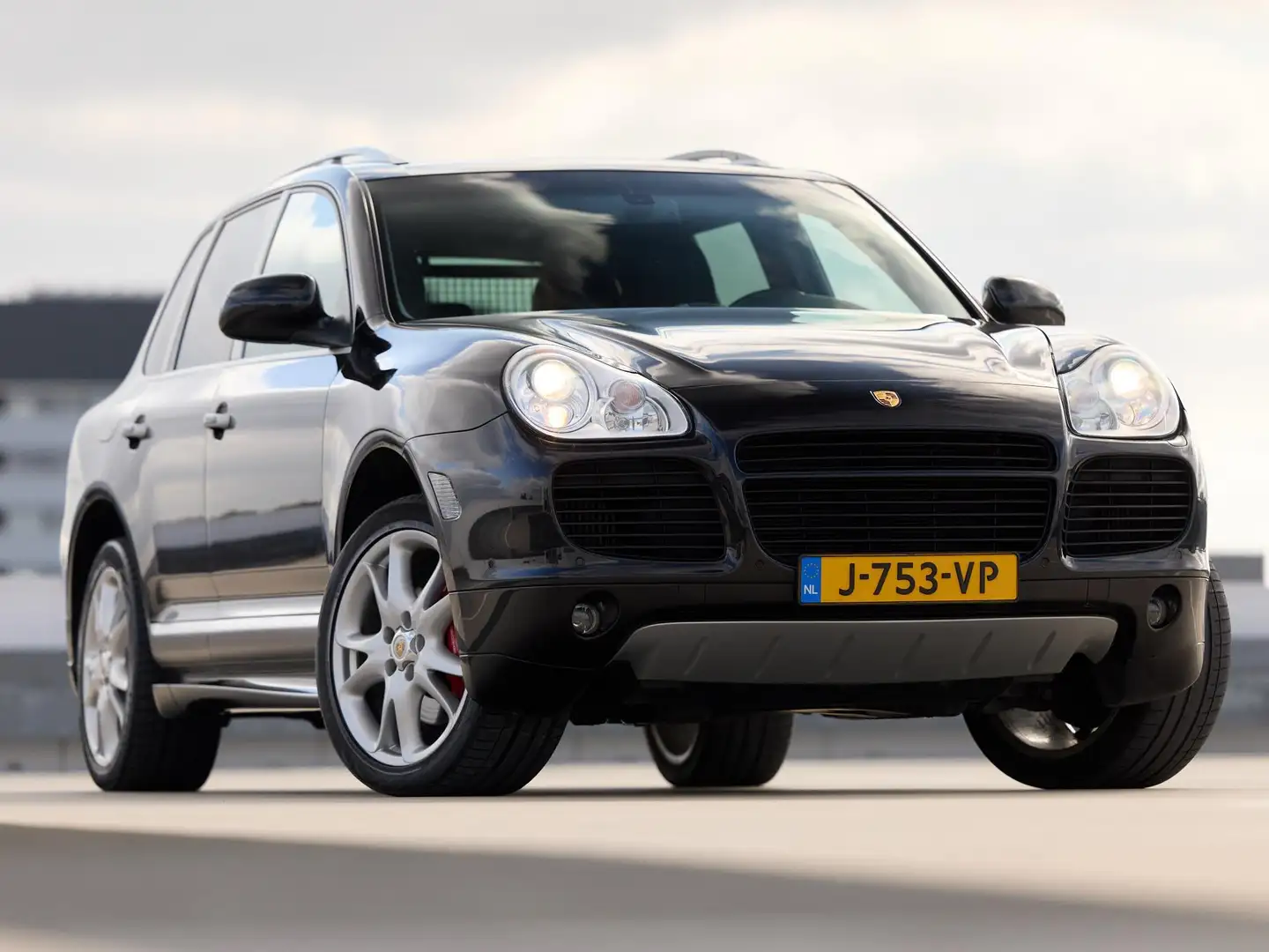 Porsche Cayenne 4.5 Turbo Zwart - 2