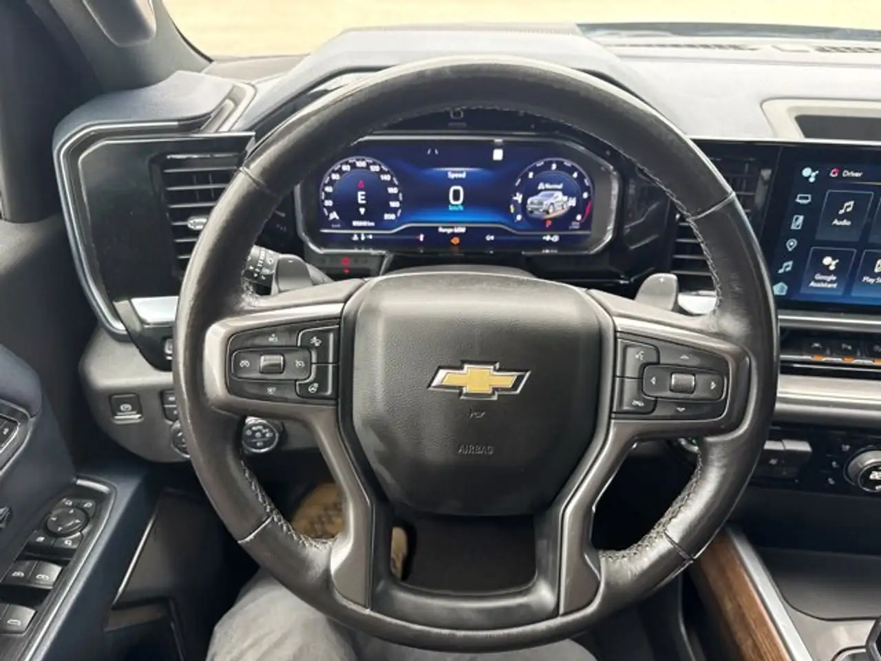 Chevrolet Silverado 1500 снимка Chevrolet Silverado 1500