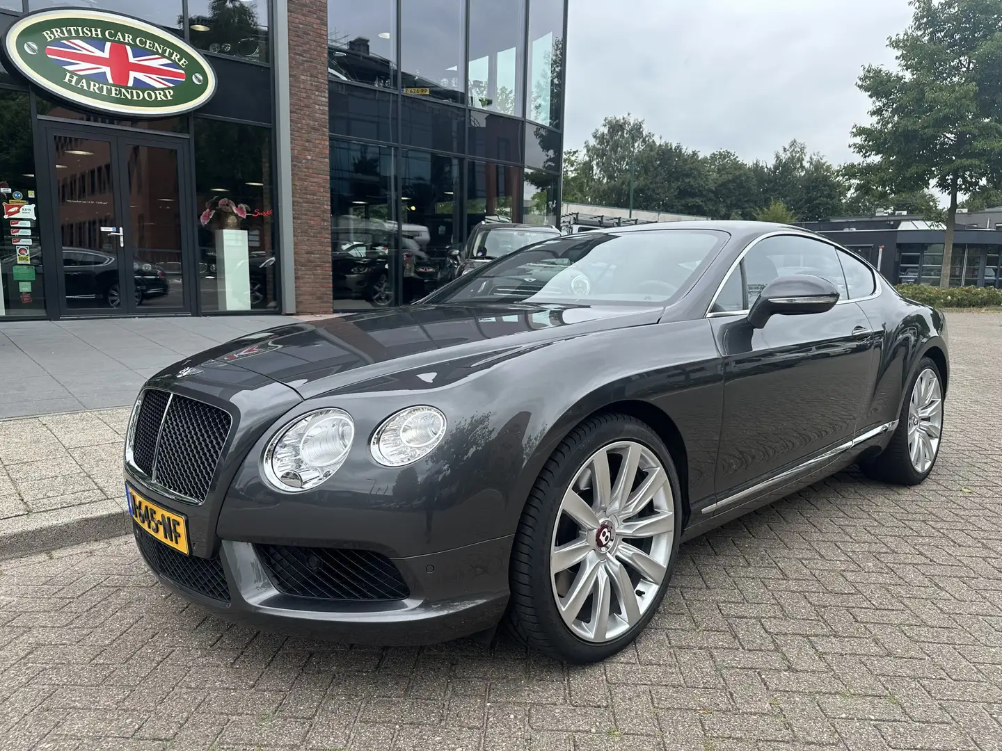 Bentley Continental GT 4.0 V8 Gris - 1