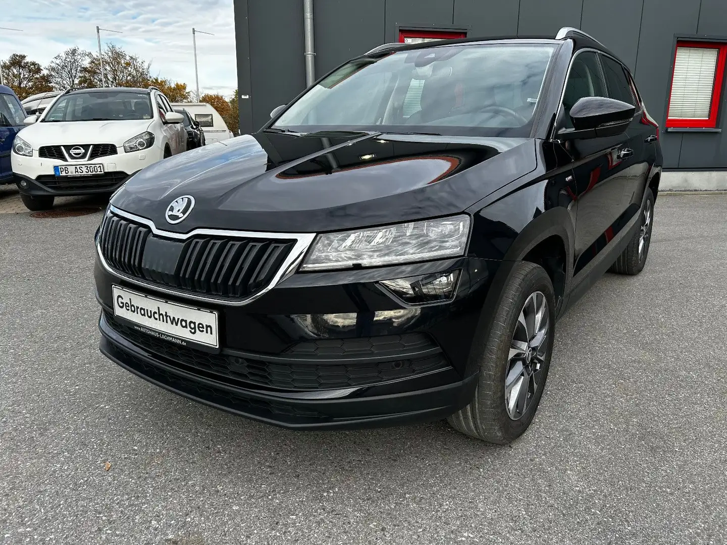 Skoda Karoq Drive 125 Schwarz - 1