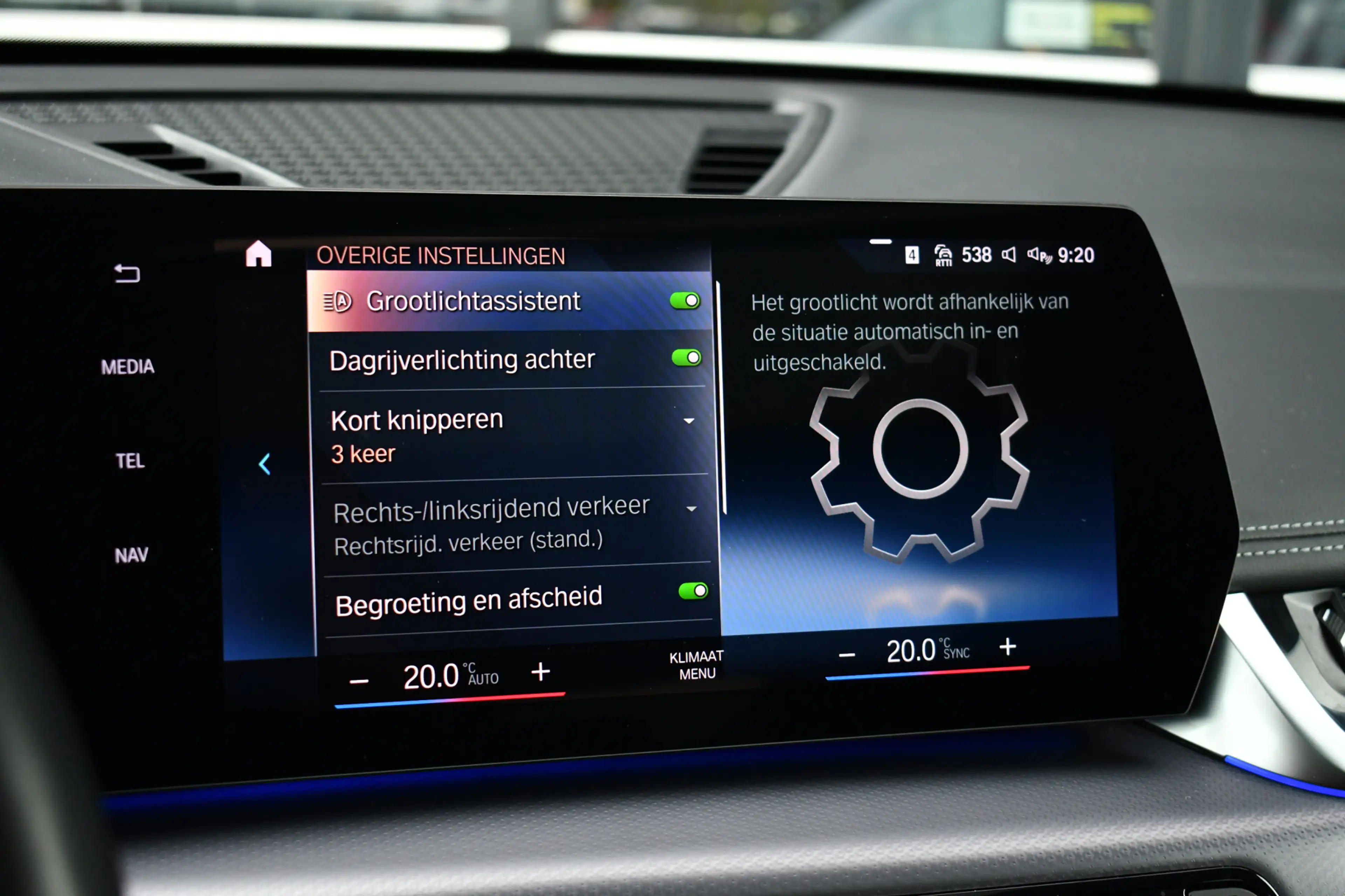 BMW iX1 xDrive30 M-Sport Pano ACC Trekh E-zetels HUD H/K M — photo 49