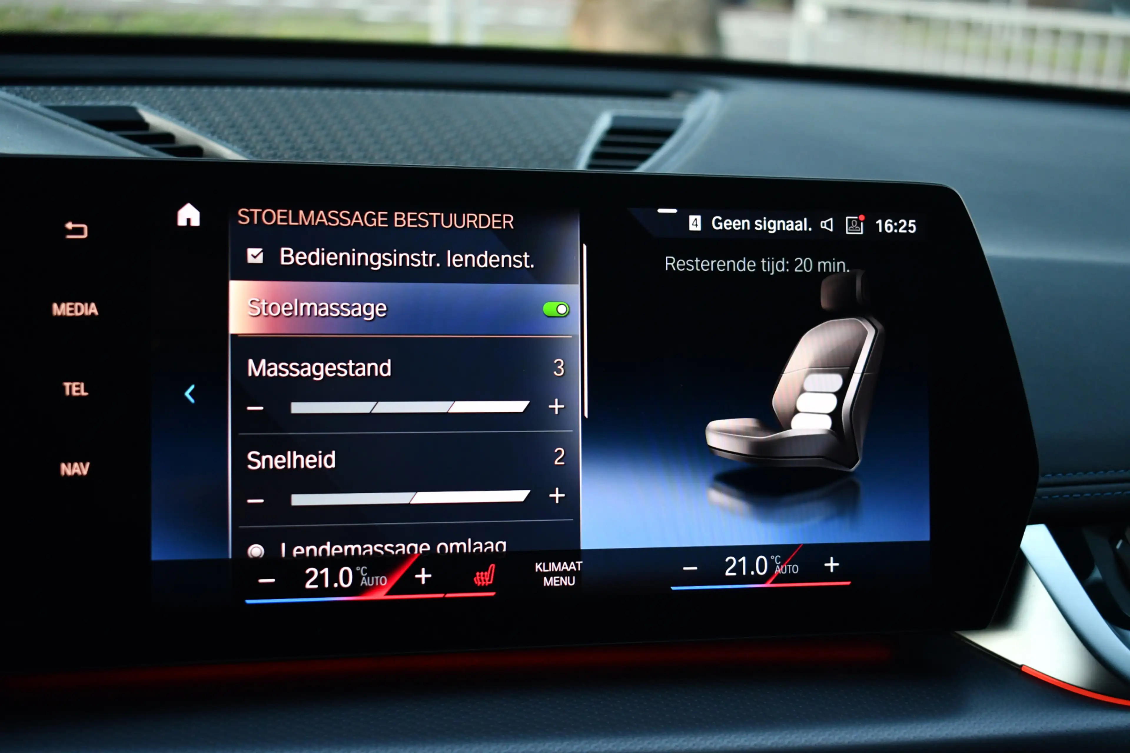 BMW iX1 xDrive30 M-Sport Pano ACC Trekh E-zetels HUD H/K M — photo 16