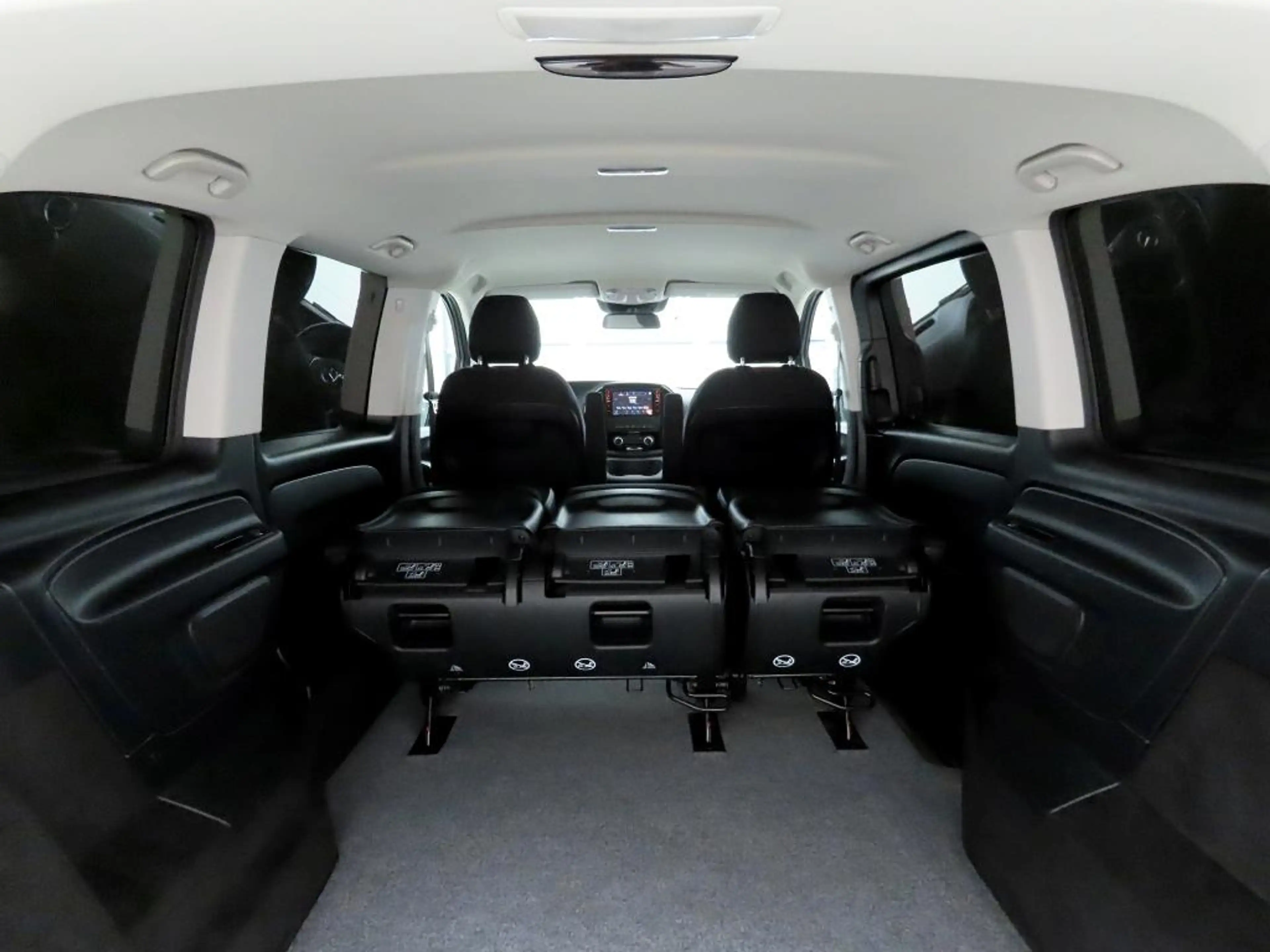 Mercedes-Benz Vito 119 CDI Kompakt AHK+Komfort/ParkPaket+iLED — photo 7