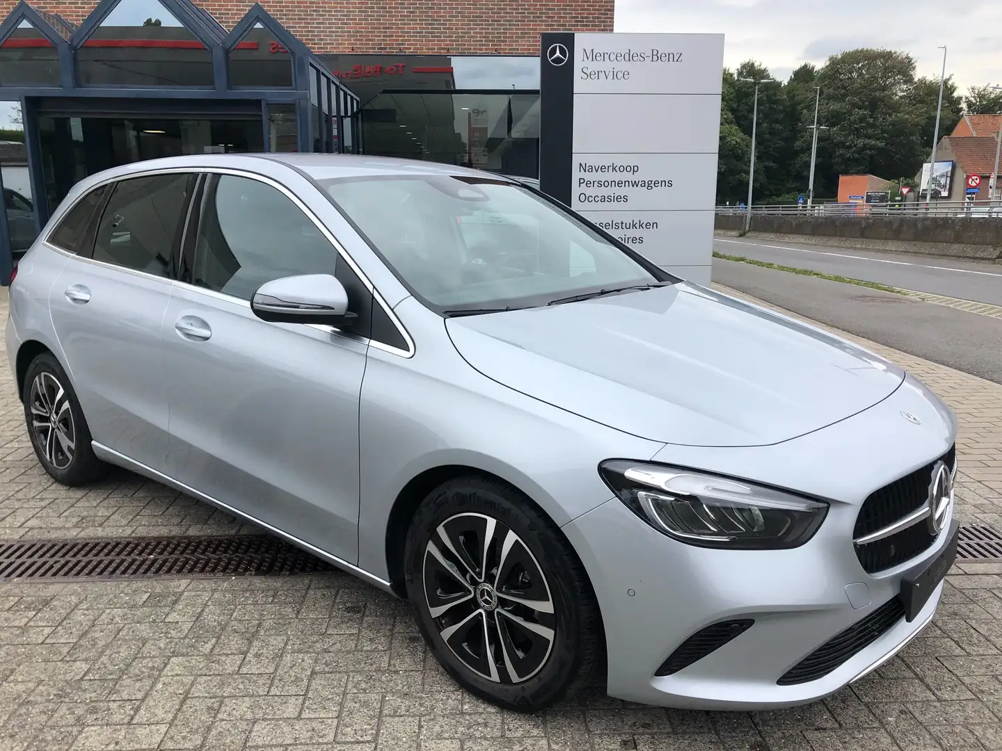 Mercedes-Benz B 200 7G-DCT Progressive Advanced?Winter Pack, Argent - 1