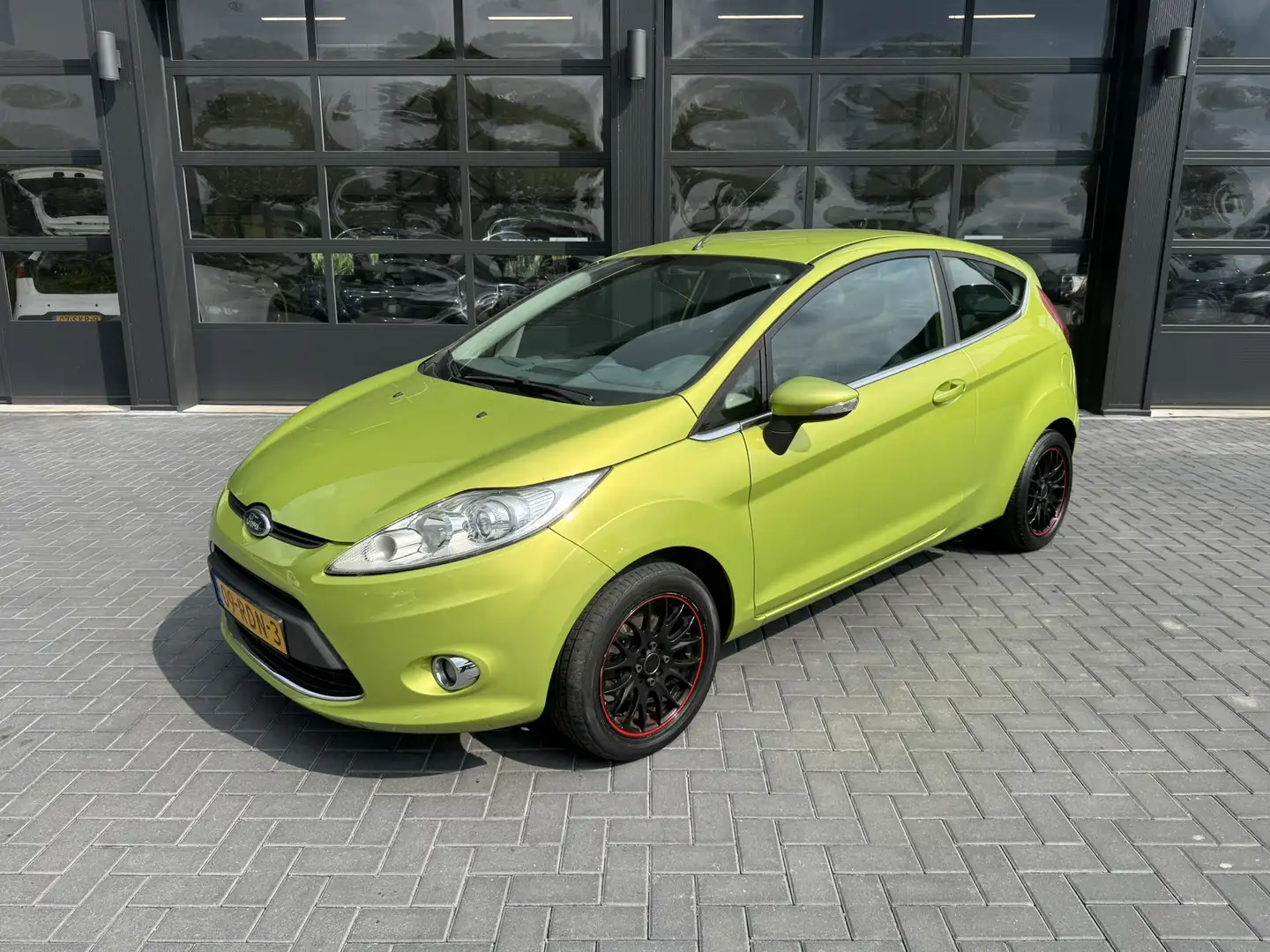 Ford Fiesta 1.25 Airco Groen - 1