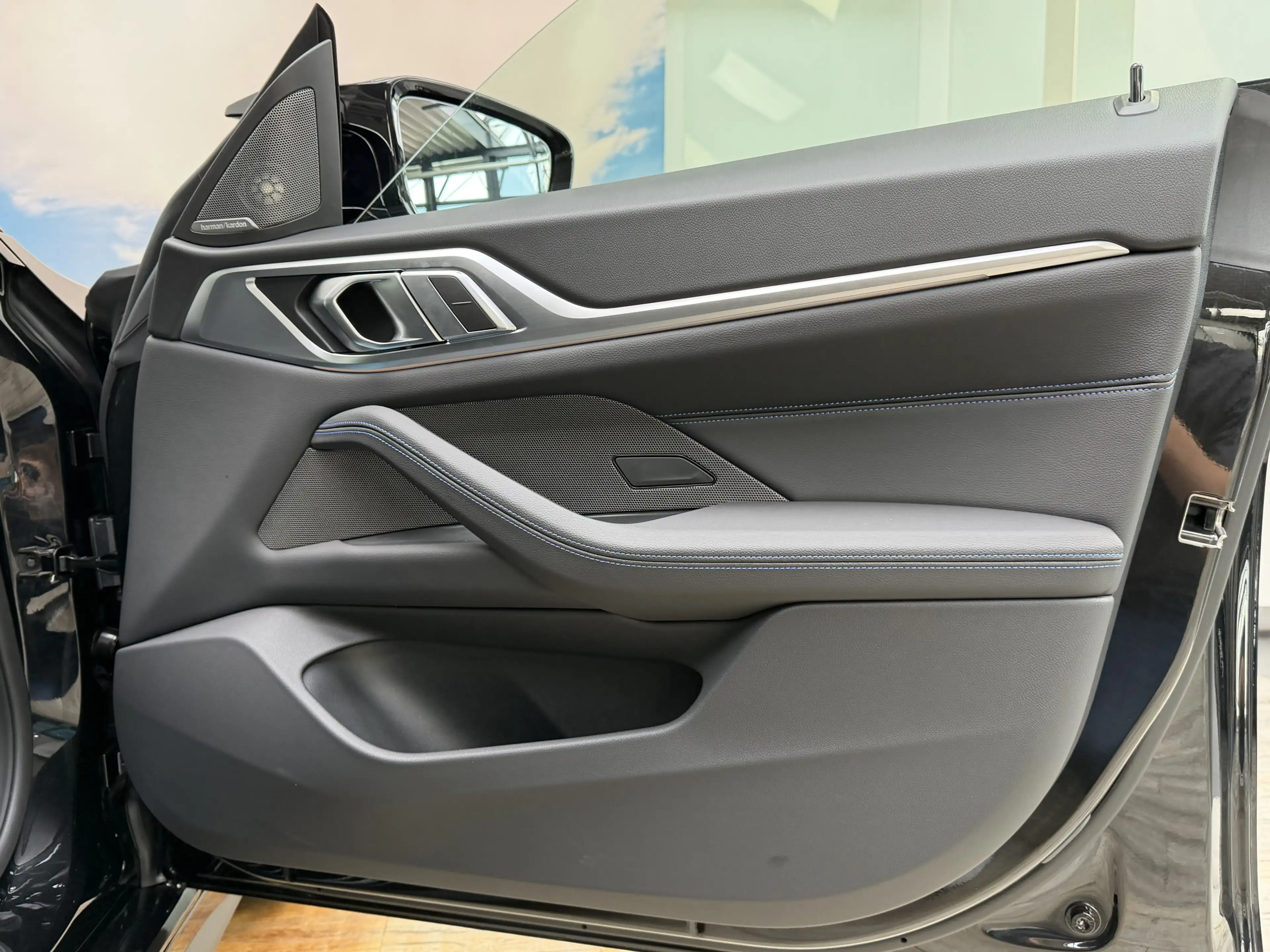 BMW 440 xDrive Pro AHK Glasdach Carbon ACC 360 H K — photo 35