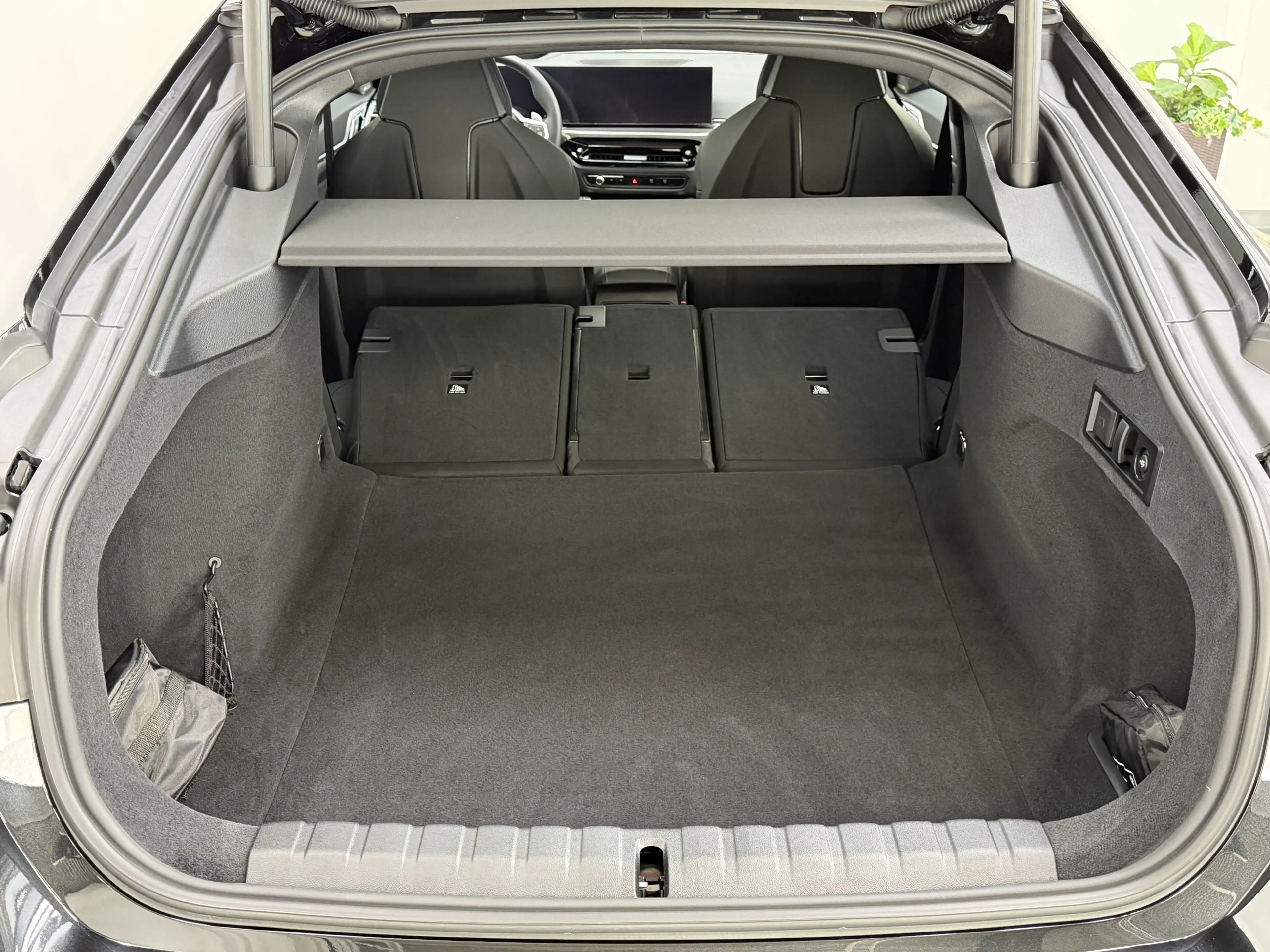 BMW 440 xDrive Pro AHK Glasdach Carbon ACC 360 H K — photo 23