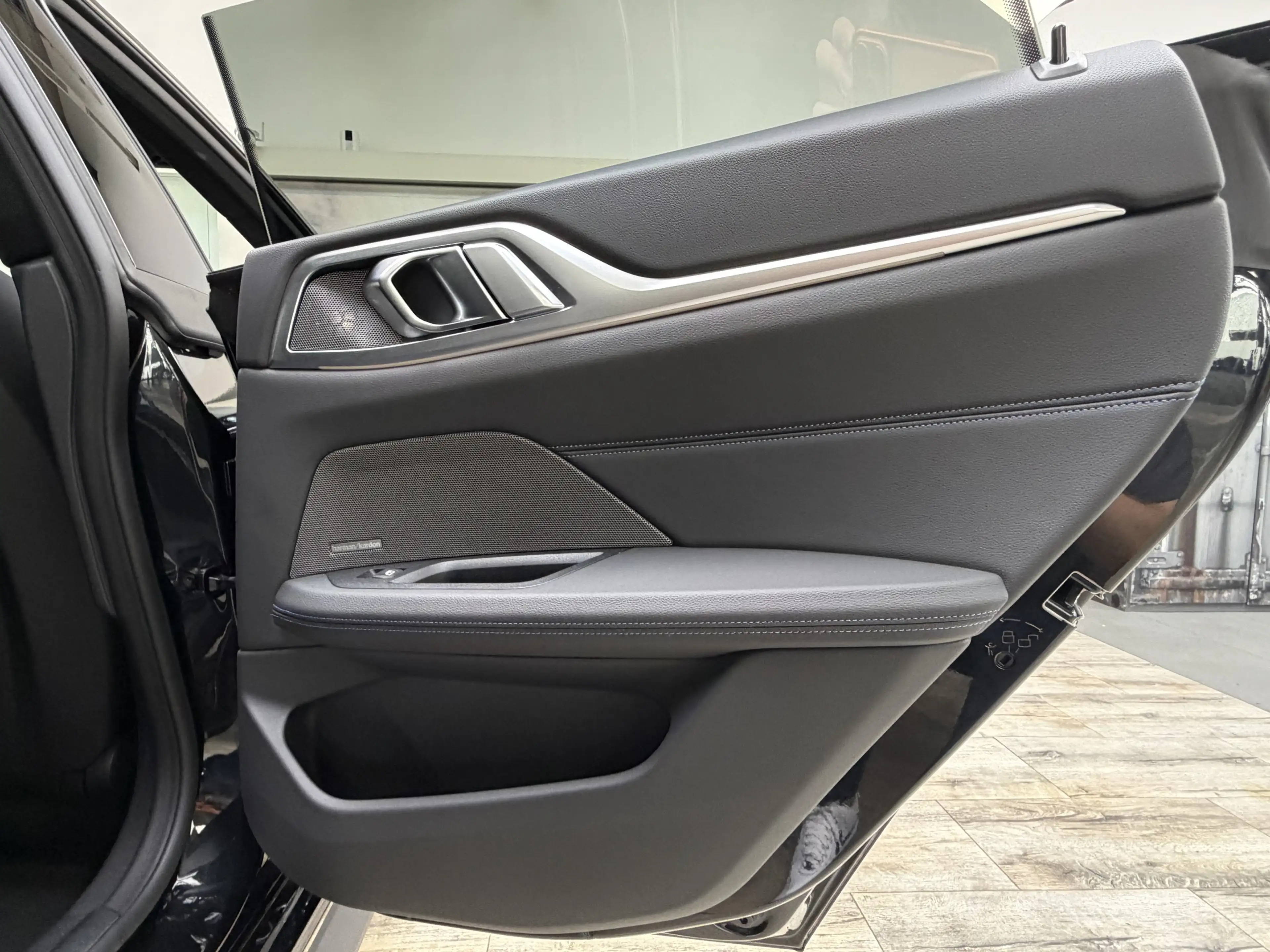 BMW 440 xDrive Pro AHK Glasdach Carbon ACC 360 H K — photo 30