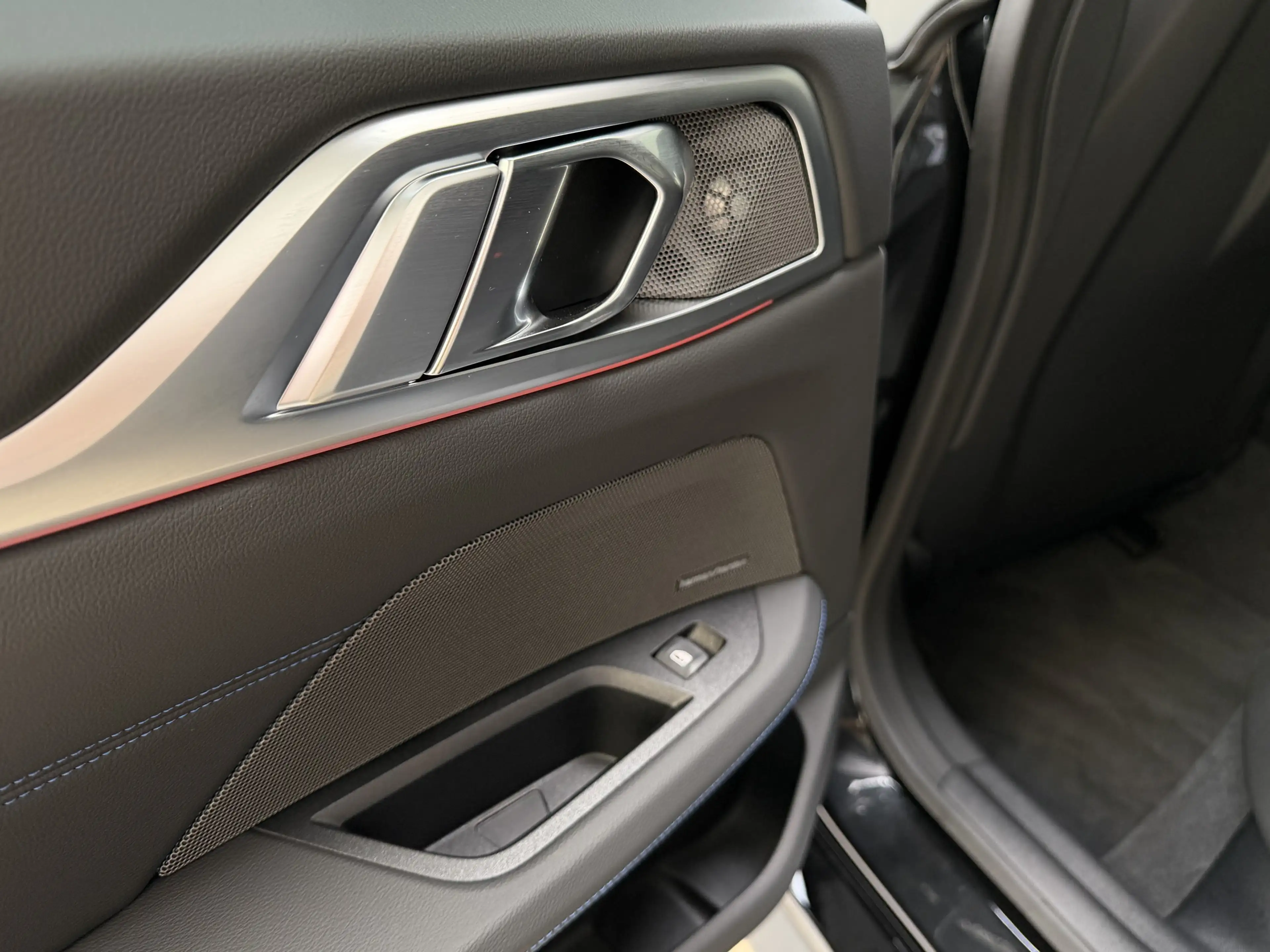 BMW 440 xDrive Pro AHK Glasdach Carbon ACC 360 H K — photo 19