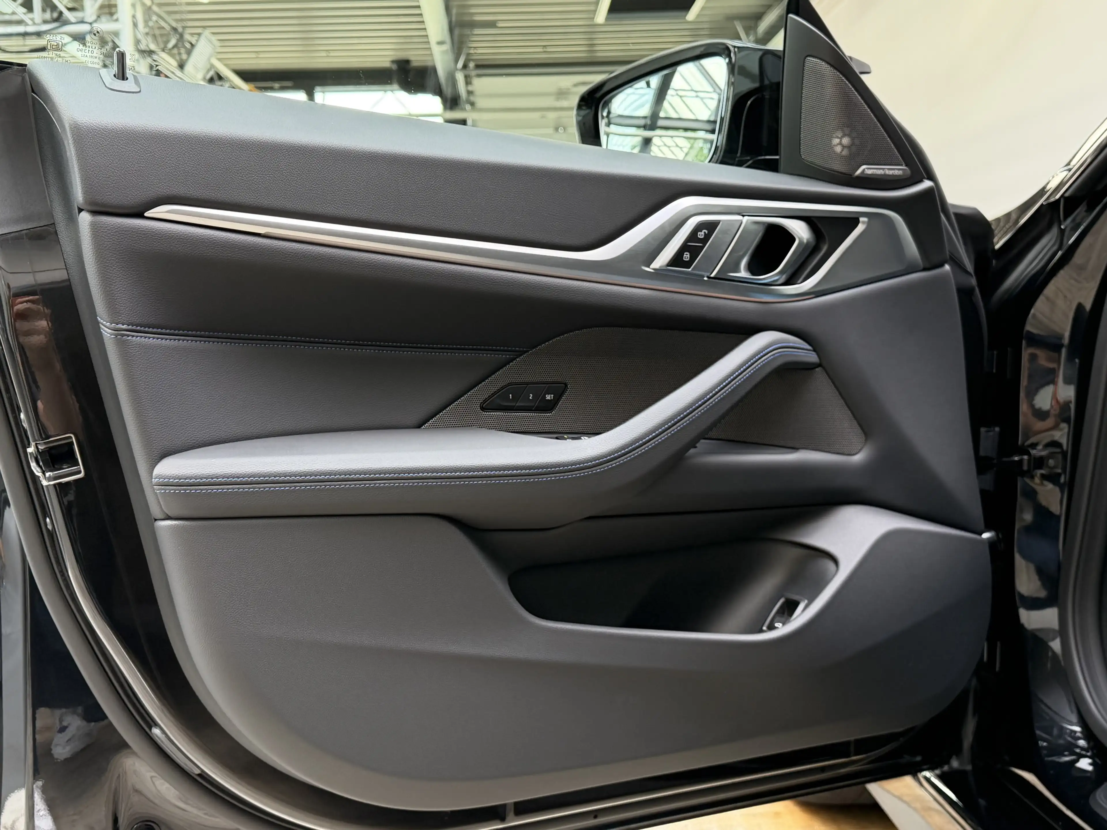 BMW 440 xDrive Pro AHK Glasdach Carbon ACC 360 H K — photo 16