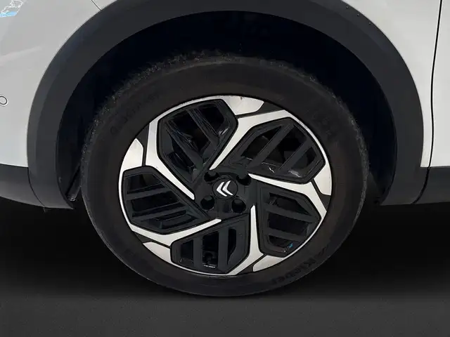 Citroen C4 view 9
