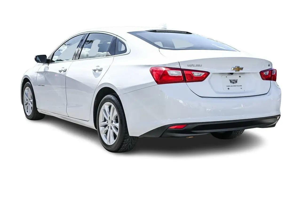 Chevrolet Malibu снимка Chevrolet Malibu