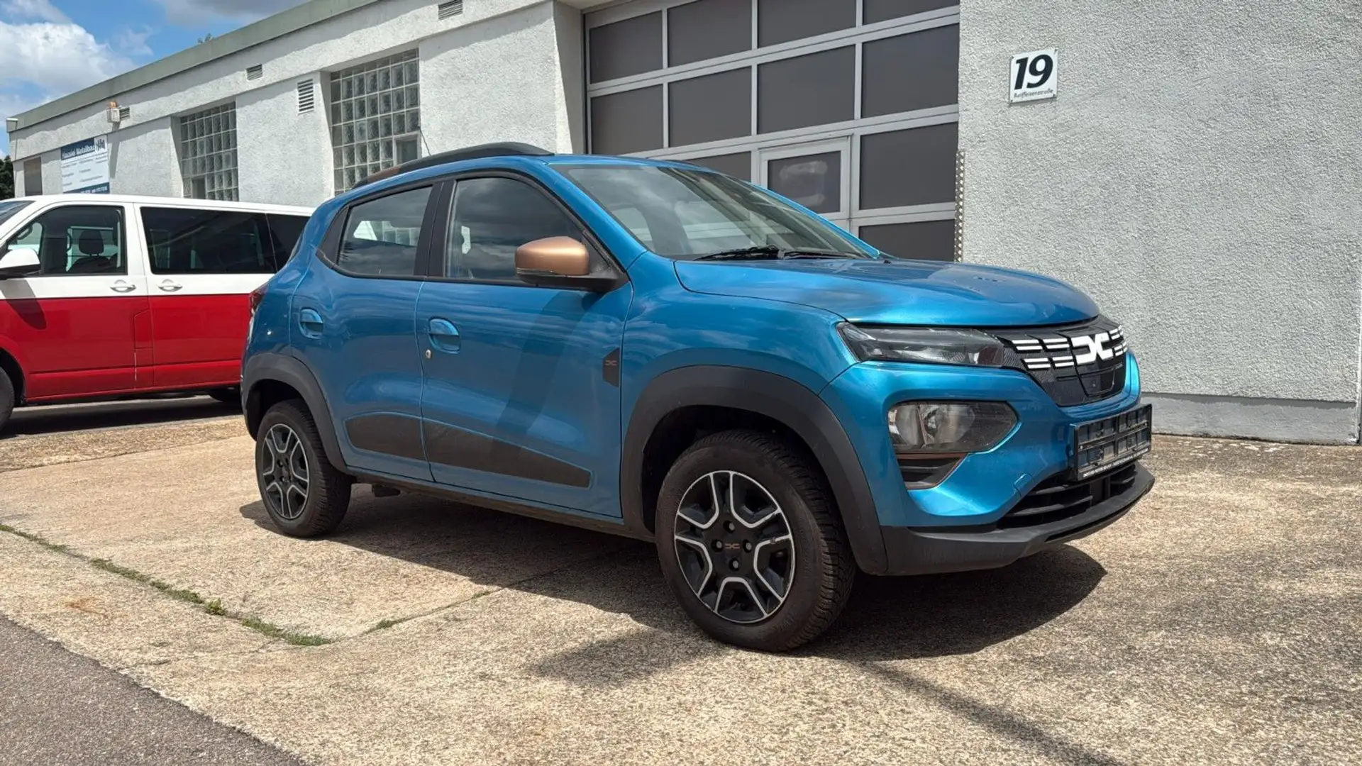 Dacia Spring Extreme 65 PS CCS SCHNELLADEDOSE ANSCHLUSSGARANT Blau - 1