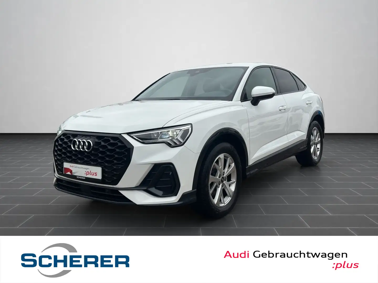 Audi Q3 35 TFSI S tro. LED/Navi/Kamera/uvm. Blanc - 1