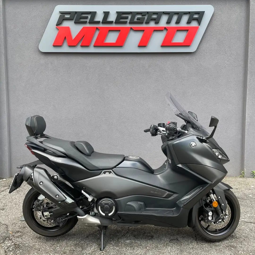 Yamaha TMAX 560 - 1