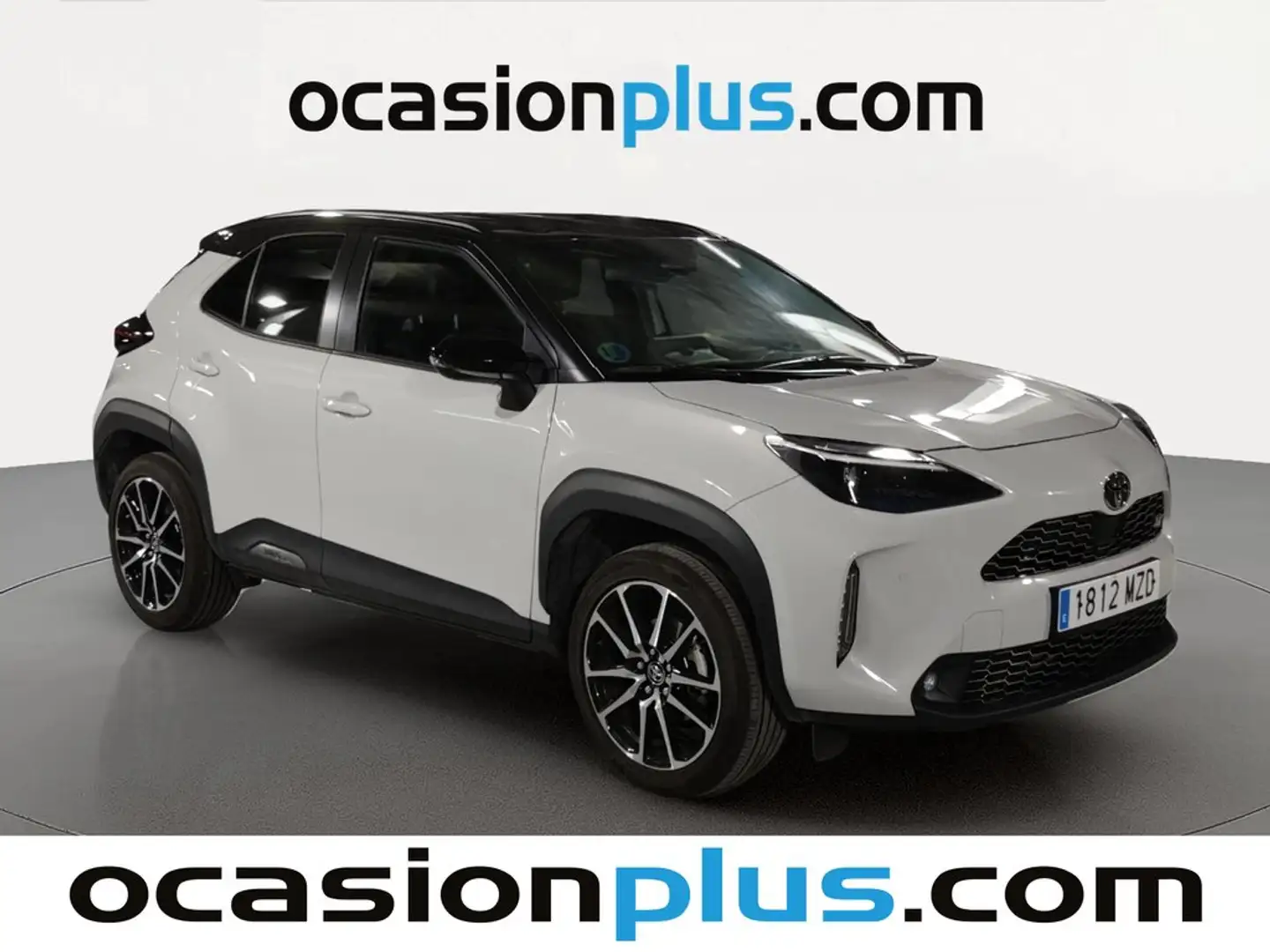 Toyota Yaris Cross 130H GR Sport Gris - 2