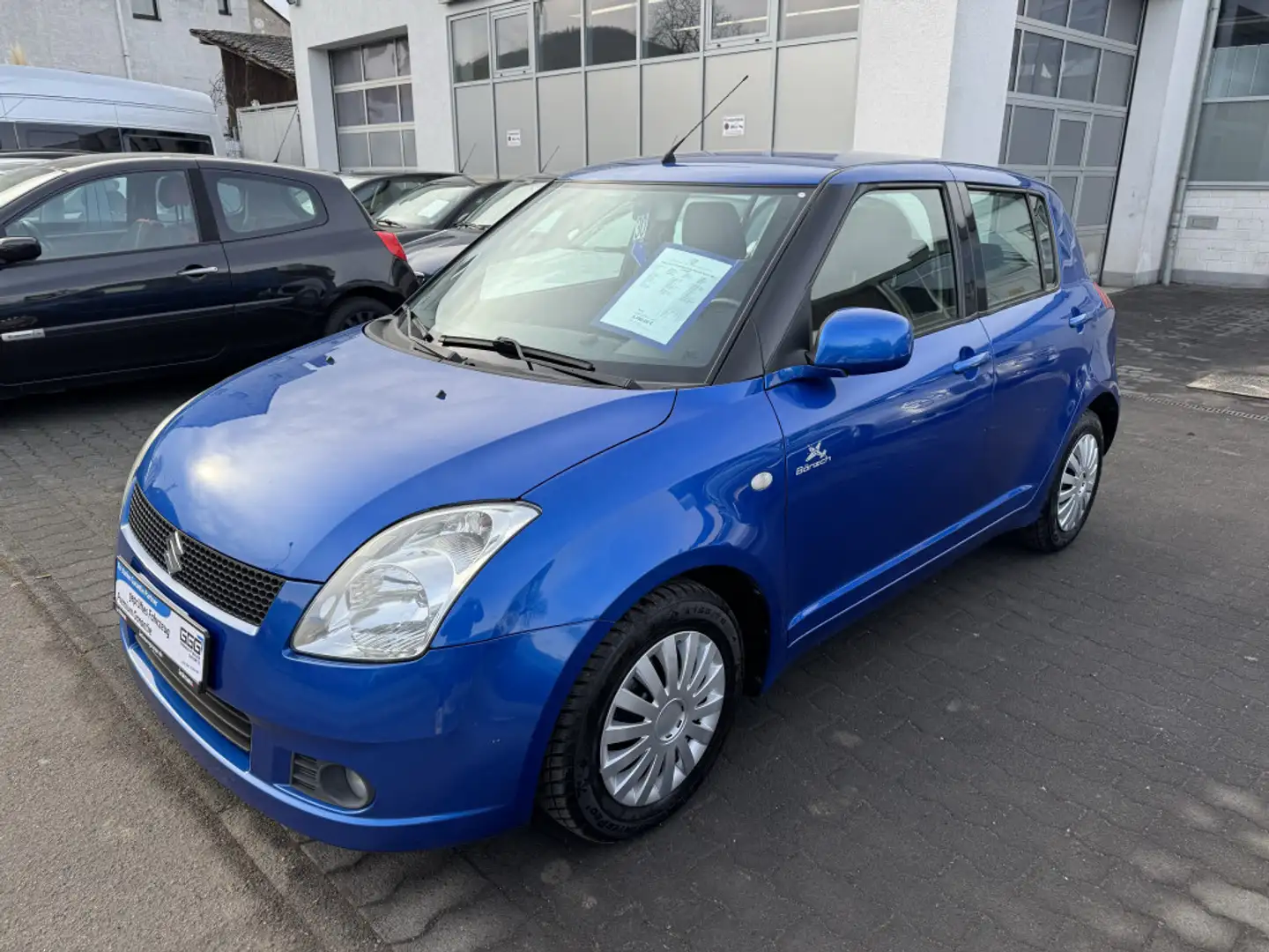 Suzuki Swift Snow Navi Klima SHZ CD-Spieler MF-Lenkrad Azul - 2