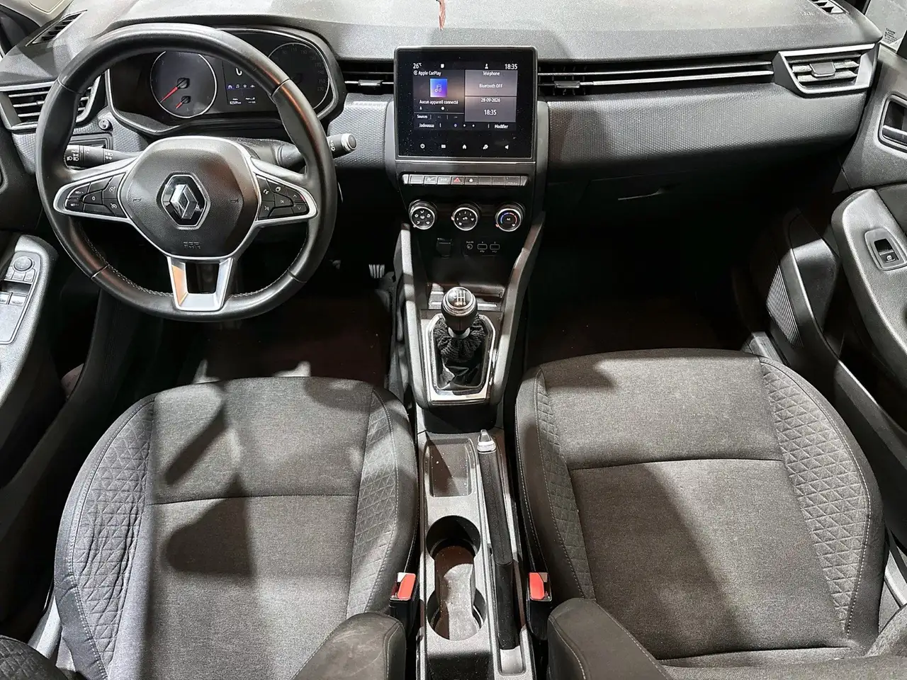 Renault Clio Citadine 5 portes — photo 27