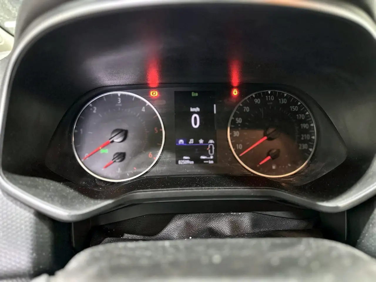 Renault Clio Citadine 5 portes — photo 35